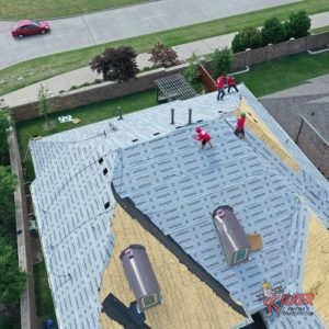 roofer-on-roof-kilker-roofing-300x300